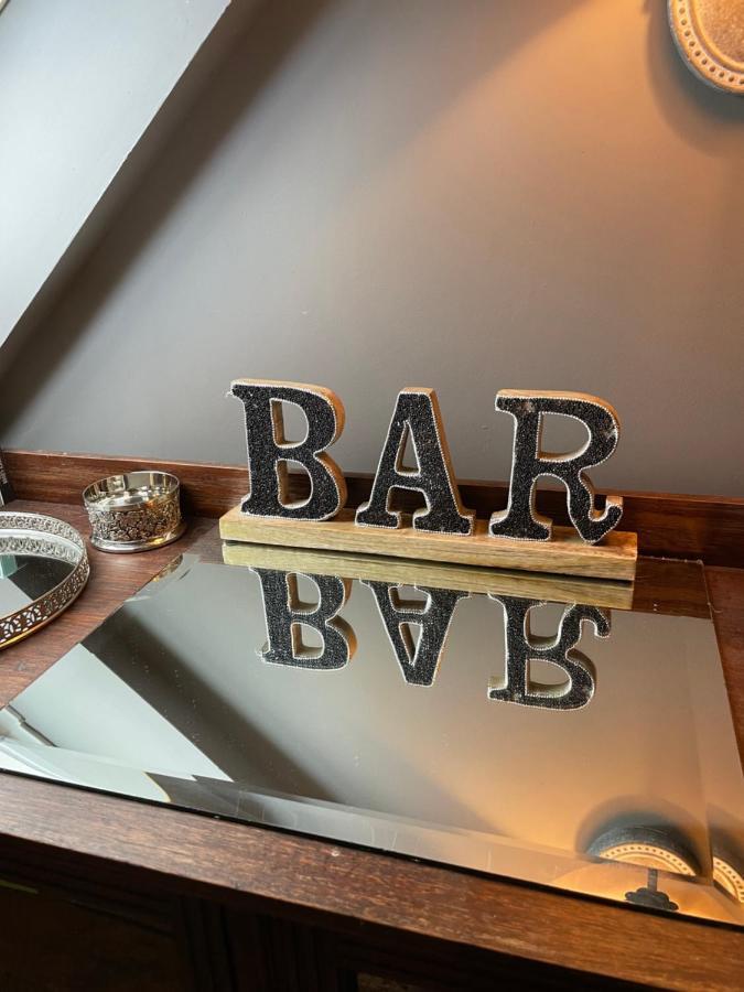 The Cocktail Lounge At Cheshire Boutique Bathhouse Apartment Nantwich Bagian luar foto